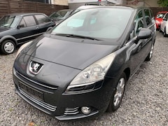 Bild des Angebotes Peugeot 5008 5008 2.0 HDI /Klima/Pano/Navi