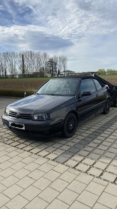 Bild des Angebotes VW Golf Cabriolet Cabrio 1.6 Highline