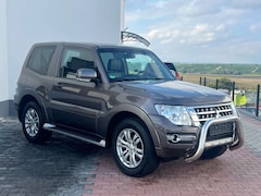 Bild des Angebotes Mitsubishi Pajero 3.2 DI-D Intense*NUR 122TKM*1HAND*TOP*
