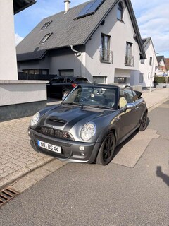 Bild des Angebotes MINI Cooper S Cabrio Rechtslenker