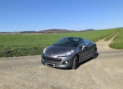 Bild des Angebotes Peugeot 207 CC 120 VTi Roland Garros