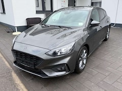 Bild des Angebotes Ford Focus ST-Line Limousine LED Sport-Sitz Navi Klimaatomati