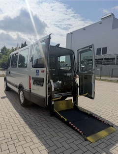 Bild des Angebotes Renault Master 2.5 dCi 120 L1H1 Minibus Quickshift