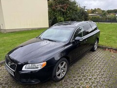 Bild des Angebotes Volvo V70 D3 Summum