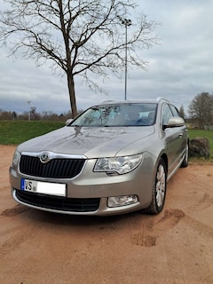 Bild des Angebotes Skoda Superb Superb Combi 2.0 TDI DSG Elegance