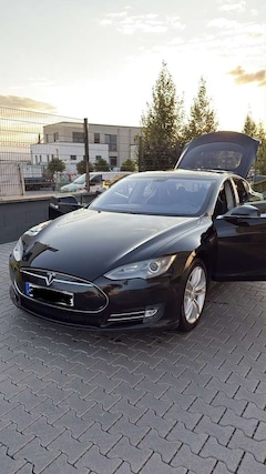 Tesla Model S Free Suppercharhing Sc01 / MCU1
