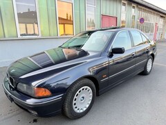 Bild des Angebotes BMW 528 i Auto