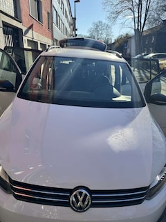 Bild des Angebotes VW Touran Match BMT 1.6 TDI