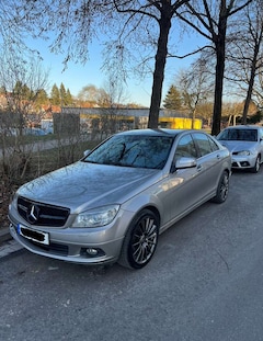 Bild des Angebotes Mercedes-Benz 200