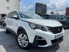Bild des Angebotes Peugeot 5008 1,2 PureTech Active Business 7-Sitzer
