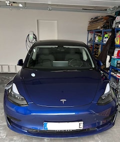 Bild des Angebotes Tesla Model 3 Model 3 Standard Reichweite Plus Hinterradantrieb