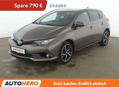 Bild des Angebotes Toyota Auris 1.8 Hybrid Team D Aut.*TEMPO*CAM*SHZ*ALU*KLIMA*
