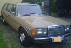 Bild des Angebotes Mercedes-Benz 300 W123 300 D