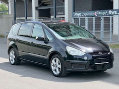 Bild des Angebotes Ford S-Max Trend*PDC*2-ZONEN-KLIMA*7 Sitze