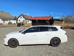 Bild des Angebotes Opel Astra Sports Tourer*Automatik*PDC v+h*8-fach ALU