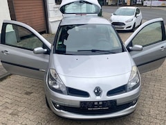 Bild des Angebotes Renault Clio Rip Curl , Klima