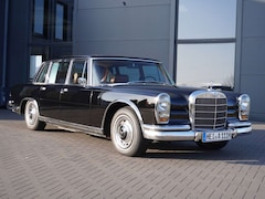 Mercedes-Benz 600