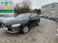 Bild des Angebotes Volvo XC70 2.4 D5 Momentum AWD/1.Hand/S-Heft/S-Dach
