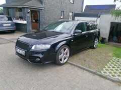 Bild des Angebotes Audi A4 A4 Avant Avant 3.2 V6 quattro tiptronic top!