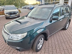 Subaru Forester 2.0D Deep Green Pearl, Comfort, AHK