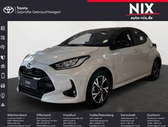 Bild des Angebotes Toyota Yaris 1.5 Hybrid Black & White SHZ KLIMA KAMERA