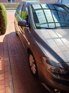 Bild des Angebotes Mercedes-Benz 180 B 180 CDI BlueEFFICIENCY Sport