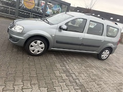 Bild des Angebotes Dacia Logan MCV 1.6 16V Laureate de Luxe