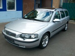 Bild des Angebotes Volvo V70 Kombi 2.4*Aut*Leder*Navi*S-Dach*PDC*AHK*Top