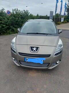 Bild des Angebotes Peugeot 5008 Style