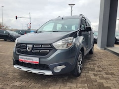 Bild des Angebotes Dacia Dokker Stepway Celebration Turbo*AHK,PDC,NAVI*