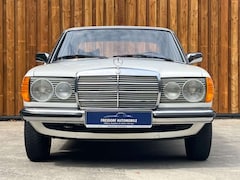 Bild des Angebotes Mercedes-Benz 240 D W123 Spitzenfahrzeug, 2. Hand, nur 68 Tkm!!