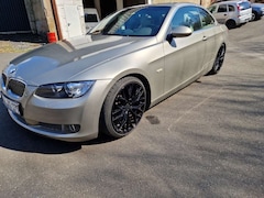 Bild des Angebotes BMW 335 335i Cabrio