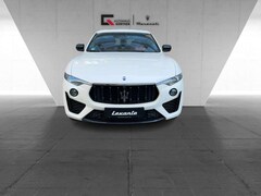 Bild des Angebotes Maserati Levante SQ4 V6 GranSport Modelljahr 2021 Rosso