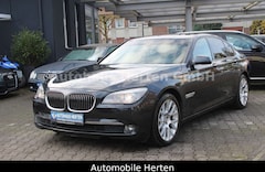 Bild des Angebotes BMW 740 iA*DISTRONIC*KAMERA*KEYLESS*AHK*TOP*