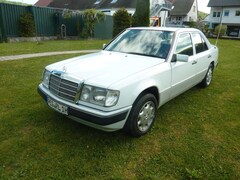 Bild des Angebotes Mercedes-Benz 300 E Mit H Kennzeichen