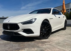 Bild des Angebotes Maserati Ghibli V6 Diesel el. Sitze Leder rot Scheckheft gepflegt