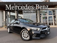 Bild des Angebotes Mercedes-Benz A 200 d LED+R-Kamera+TOTW+Carplay+IHC