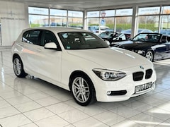 Bild des Angebotes BMW 118 i Lim. 5-Türig+Navi+Sitzh+PDC+LED+AHK+1.Hand