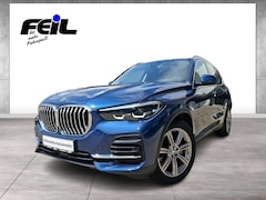 Bild des Angebotes BMW X5 xDrive30d   DAB WLAN Parkassistent Klimaaut.