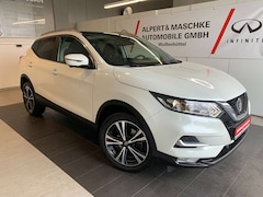 Bild des Angebotes Nissan Qashqai N-Connecta 1,3 Automatik / Navi/AHK/SHZ/Pano