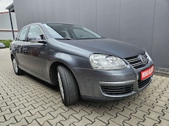 Bild des Angebotes VW Jetta Comfortline,101PS, Navi,Klima,PDC,ZVm.FB 60100km,