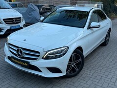 Bild des Angebotes Mercedes-Benz C 180 Lim. Avantgarde LED | Navi | Kamera