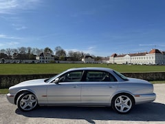 Jaguar XJ XJ Super V8 (LWB)