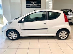 Bild des Angebotes Peugeot 107 Filou 1,0 Automatik/Nur 28.660km