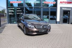 Bild des Angebotes Mercedes-Benz E 250 T-Modell BlueTec 4Matic COMAND AHK LED