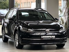 Bild des Angebotes VW Golf Variant VII 1.4 TSI BMT Comfortline *NAVI*CARPLAY*ALLWE...