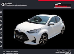 Bild des Angebotes Toyota Yaris 1.5 Hybrid Teamplayer Klima Sitzheizung PDC v+h
