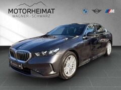Bild des Angebotes BMW 550 e xDrive 19" FahrwerkPro 360° Ab 715€mtl.oAZ