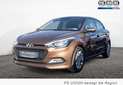 Bild des Angebotes Hyundai i20 1.2 blue Trend KLIMA PDC SHZ LENKRADHZ.