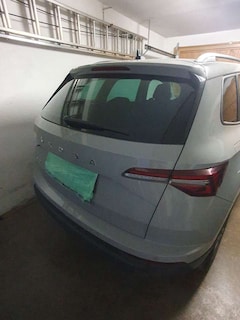 Bild des Angebotes Skoda Karoq Sondermodel Fresh 5JAHRE Garantie , El.Heckklappe AHK  Heckklappe